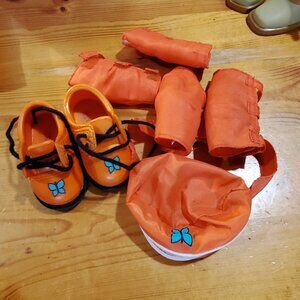 Collector's Lane Shoes Fanny Pack Horse Leg Wraps 18" Target 1999 American Girl